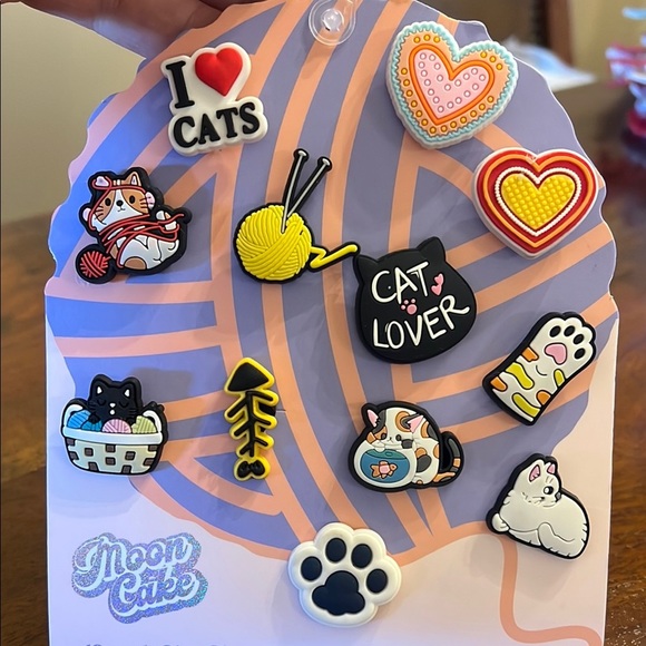 Cat Charms Set with Cute Designs for your Crocs!! 🐈🐈‍⬛ - Picture 6 of 6